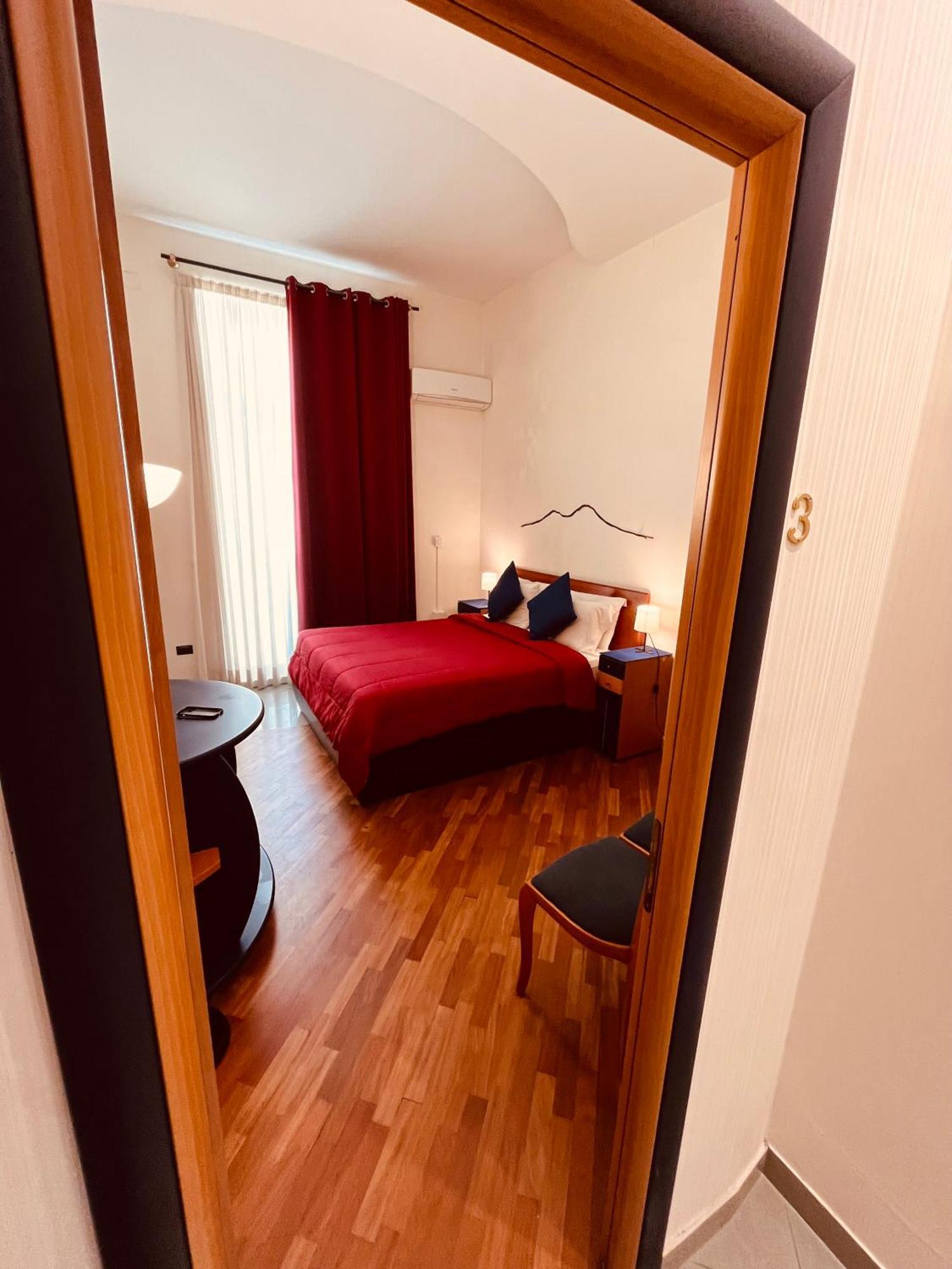Bed and Breakfast Lanova21 Neapel Exterior foto